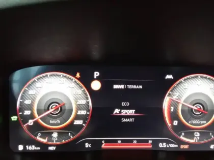 Photo 77 Hyundai Santa  Fe 1.6 T-GDi Plug-in 265 HTRAC BVA6