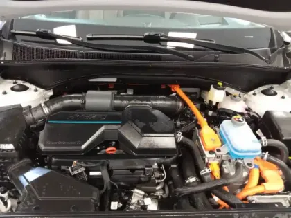 Photo 38 Hyundai Santa Fe  1.6 T-GDi Plug-in 265 HTRAC BVA6