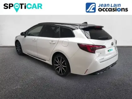 Photo 6 Toyota Corolla  Touring Sports Hybride 178ch