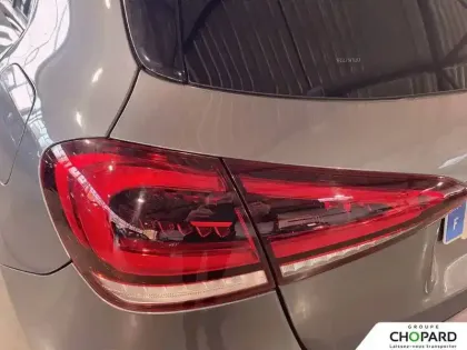 Photo 24 Mercedes Classe A  180 d 8G-DCT