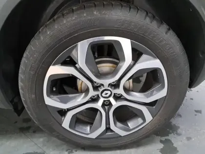 Photo 17 Renault Captur  TCe 90 - 21