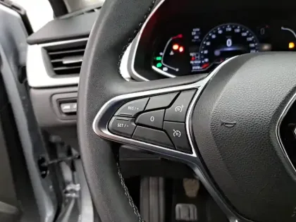 Photo 30 Renault Captur  TCe 90 - 21