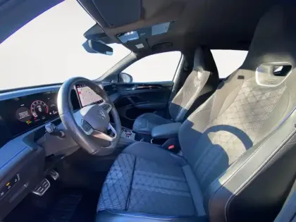 Photo 9 Volkswagen Tiguan  1.5 eTSI 150ch DSG7