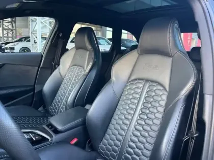 Photo 26 Audi A4 RS4 Avant V6 2.9 TFSI 450 ch Tiptronic 8 Quattro