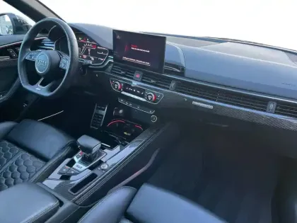 Photo 8 Audi A4 RS4 Avant V6 2.9 TFSI 450 ch Tiptronic 8 Quattro