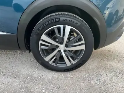 Photo 10 Peugeot 3008  Hybrid 180 e-EAT8