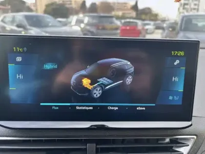 Photo 12 Peugeot 3008  Hybrid 180 e-EAT8