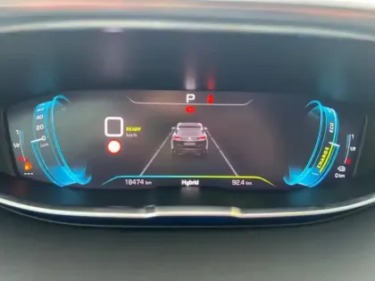 Photo 11 Peugeot 3008  Hybrid 180 e-EAT8