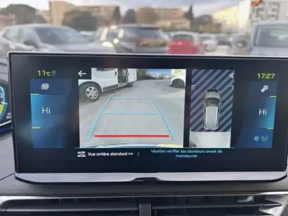 Photo 15 Peugeot 3008  Hybrid 180 e-EAT8