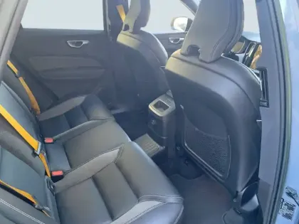 Photo 13 Volvo Xc60  T8 AWD Hybride rechargeable 310 ch+145 ch Geartronic 8