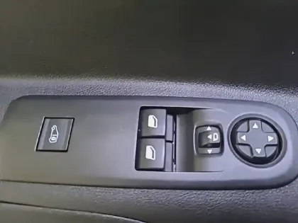 Photo 29 Peugeot Partner  FOURGON STANDARD 650 KG BLUEHDI 130 S&S EAT8