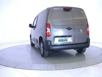 Photo 6 Peugeot Partner  FOURGON STANDARD 650 KG BLUEHDI 130 S&S EAT8