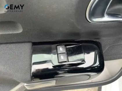 Photo 11 Citroën C3  SOCIETE PURE TECH 83 S&S BVM