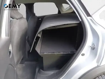 Photo 35 Renault Captur  E-Tech full hybrid 145