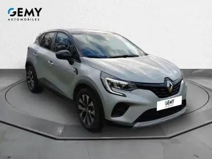 Photo 28 Renault Captur  E-Tech full hybrid 145