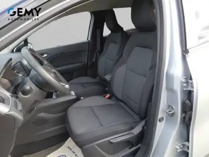 Photo 34 Renault Captur  E-Tech full hybrid 145