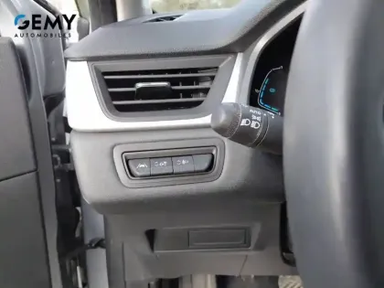 Photo 38 Renault Captur  E-Tech full hybrid 145