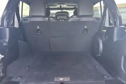 Photo 8 Jeep Wrangler  Unlimited 2.2 l MultiJet AdBlue 200 ch 4x4 BVA8