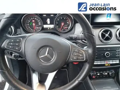 Photo 11 Mercedes GLA  180 7-G DCT