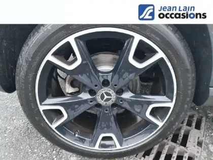 Photo 8 Mercedes GLA  180 7-G DCT