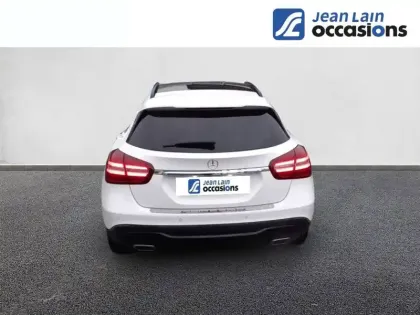 Photo 5 Mercedes GLA  180 7-G DCT