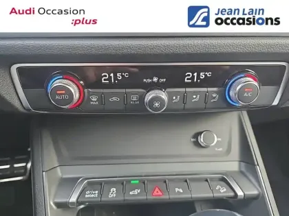 Photo 13 Audi Q3 Gén. II Ph1 S line 5