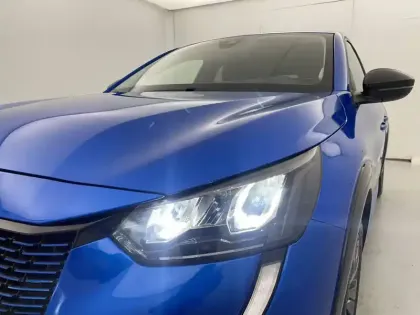 Photo 45 Peugeot 208  Electrique 50 kWh 136ch