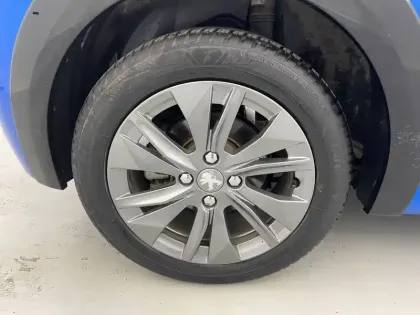 Photo 40 Peugeot 208  Electrique 50 kWh 136ch