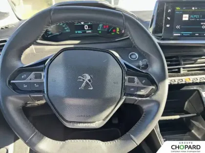 Photo 14 Peugeot 208  Electrique 50 kWh 136ch