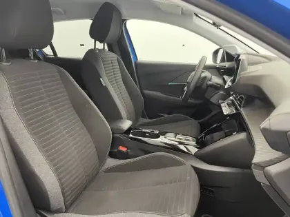 Photo 47 Peugeot 208  Electrique 50 kWh 136ch