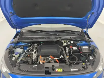 Photo 42 Peugeot 208  Electrique 50 kWh 136ch