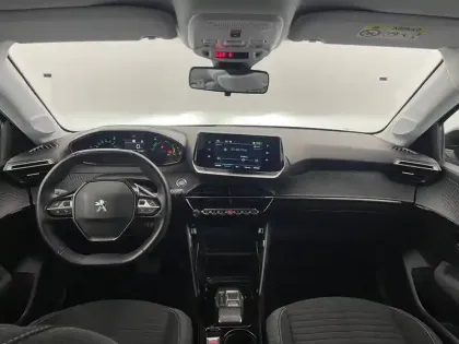 Photo 46 Peugeot 208  Electrique 50 kWh 136ch
