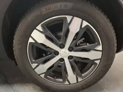 Photo 9 Peugeot 3008  Puretech 130ch S&S EAT8