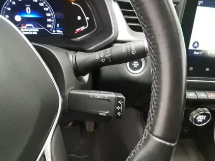 Photo 30 Renault Captur  Blue dCi 115