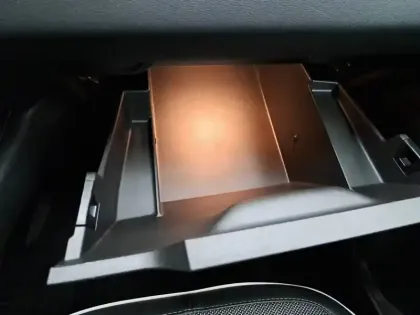 Photo 41 Renault Captur  Blue dCi 115