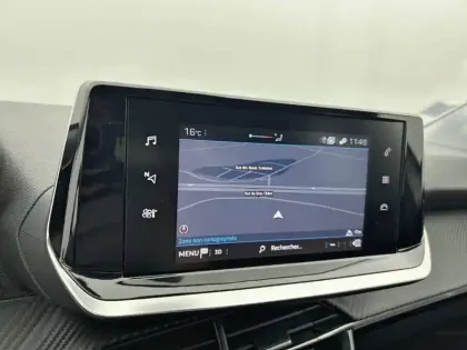 Photo 46 Peugeot 208  PureTech 75 S&S BVM5