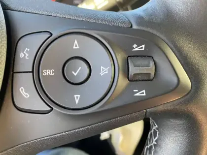 Photo 8 Opel Corsa  1.2 75 ch BVM5