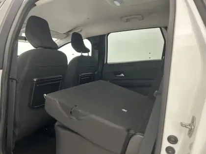 Photo 19 Dacia Jogger  Hybrid 140 7 places