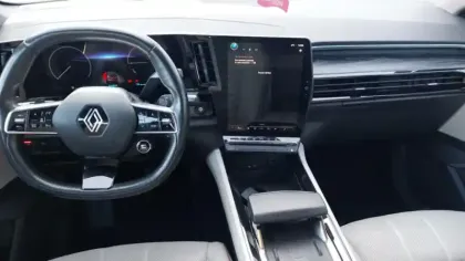 Photo 8 Renault Espace  E-Tech hybrid 200