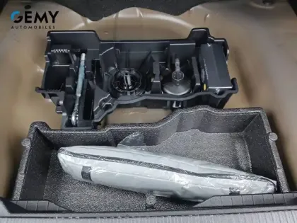 Photo 35 Peugeot 2008  PureTech 100 S&S BVM6