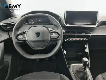 Photo 23 Peugeot 2008  PureTech 100 S&S BVM6