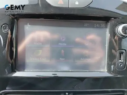 Photo 48 Renault Clio Gén. IV (B98) Ph2 Trend 5