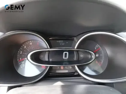 Photo 13 Renault Clio  dCi 75 Energy