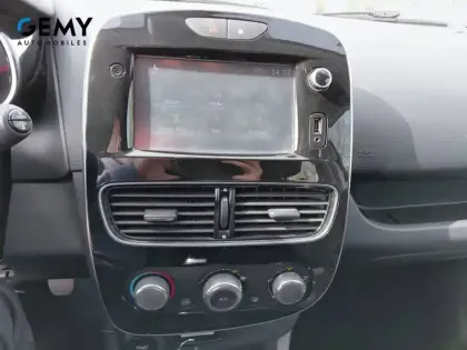 Photo 22 Renault Clio  dCi 75 Energy