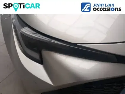 Photo 15 Toyota Corolla  Touring Sports Hybride 178ch