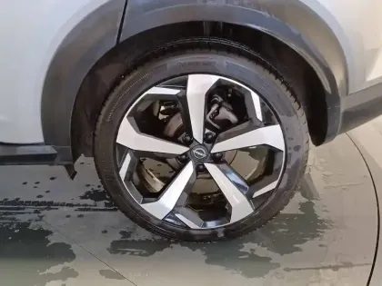 Photo 56 Nissan Juke  Hybrid 143