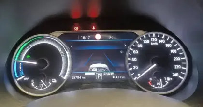 Photo 32 Nissan Juke  Hybrid 143