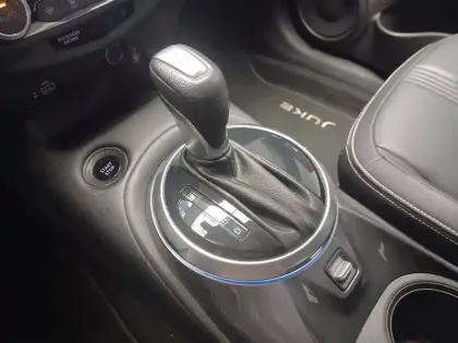 Photo 45 Nissan Juke  Hybrid 143