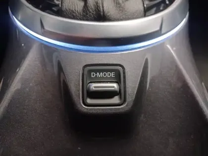 Photo 47 Nissan Juke  Hybrid 143