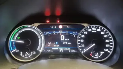 Photo 31 Nissan Juke  Hybrid 143